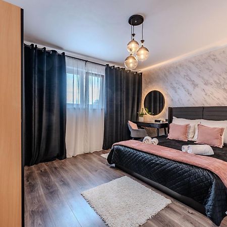 Guesthouse Kod Spavalice Vir Exteriér fotografie
