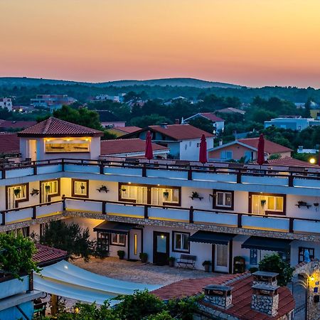 Guesthouse Kod Spavalice Vir Exteriér fotografie